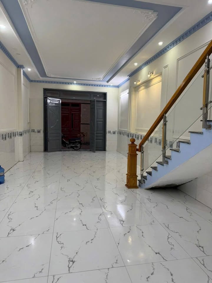 Nhà lầu phường Hố Nai Biên Hòa 65m² giá 2.45 tỷ - Khu dân cư văn minh!