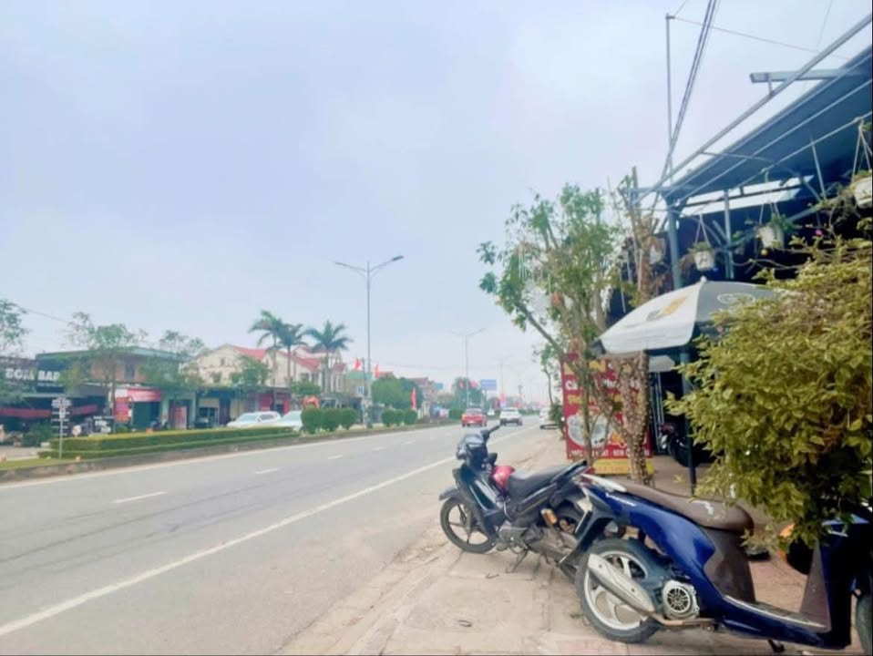 FrontHouse mặt tiền Quốc lộ 1A, Thạch Hà, 120m² giá 4 tỷ - Cơ hội kinh doanh hiếm có!