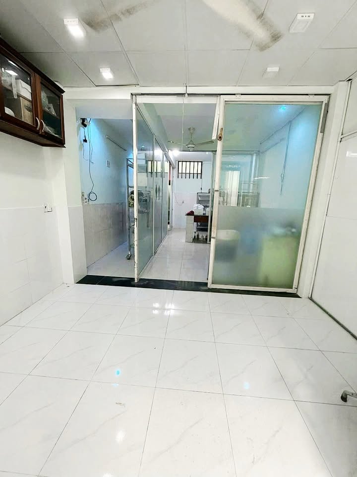 Nhà 2 tầng đường Trường Chinh, Quận 12, 48m² giá 4 tỷ - Sẵn sàng vào ở ngay!