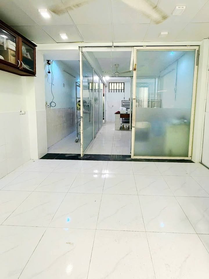 Nhà 2 tầng Trường Chinh, Quận 12, 48m² giá 4 tỷ - Dọn vào ở ngay!