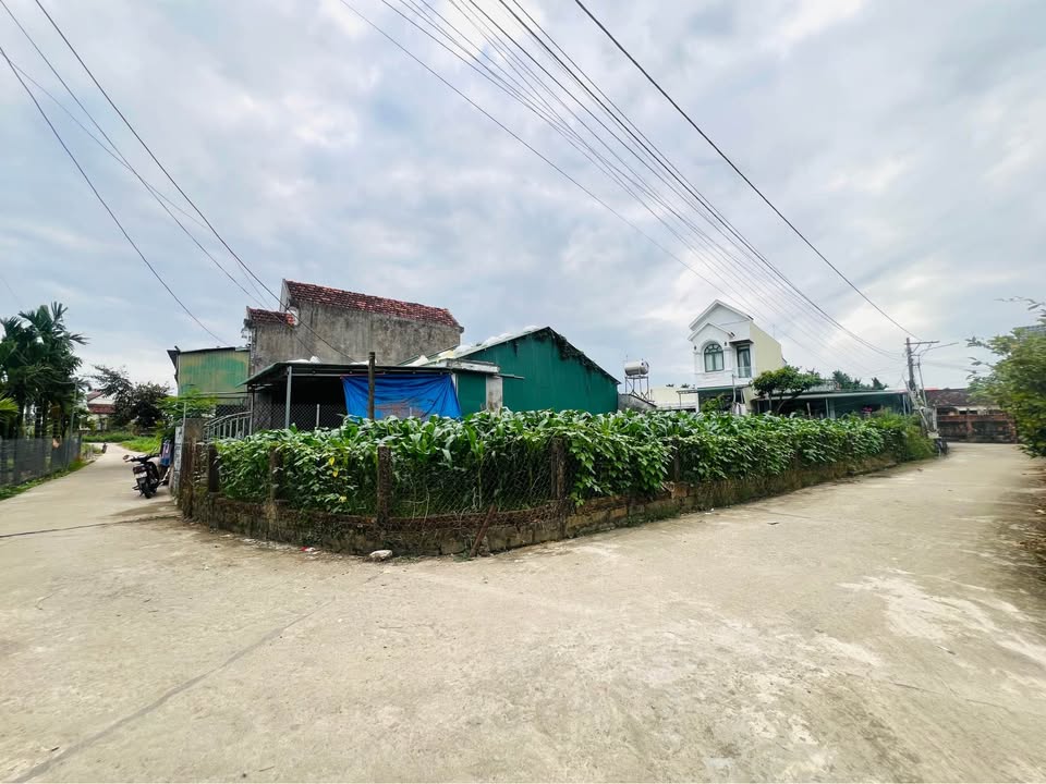 Đất nền Tịnh Long Quảng Ngãi 152m² giá chỉ 8xx triệu - Lô góc thoáng mát!