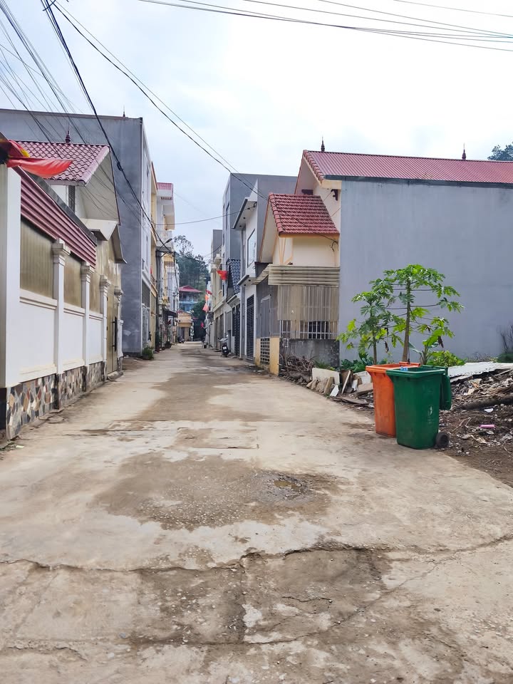 Nhà 3 tầng mặt ngõ 362 Ngô Quyền 63m² giá 1.9 tỷ - Ô tô đỗ cửa