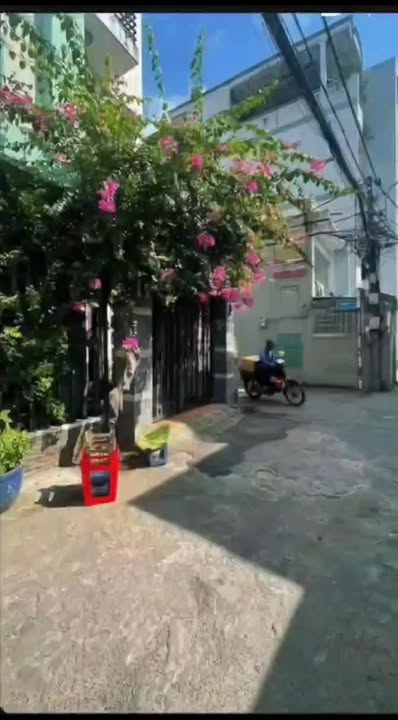 Căn hộ dịch vụ 4 tầng Huỳnh Văn Gấm 51m² giá 6.6 tỷ - Dòng tiền ổn định!