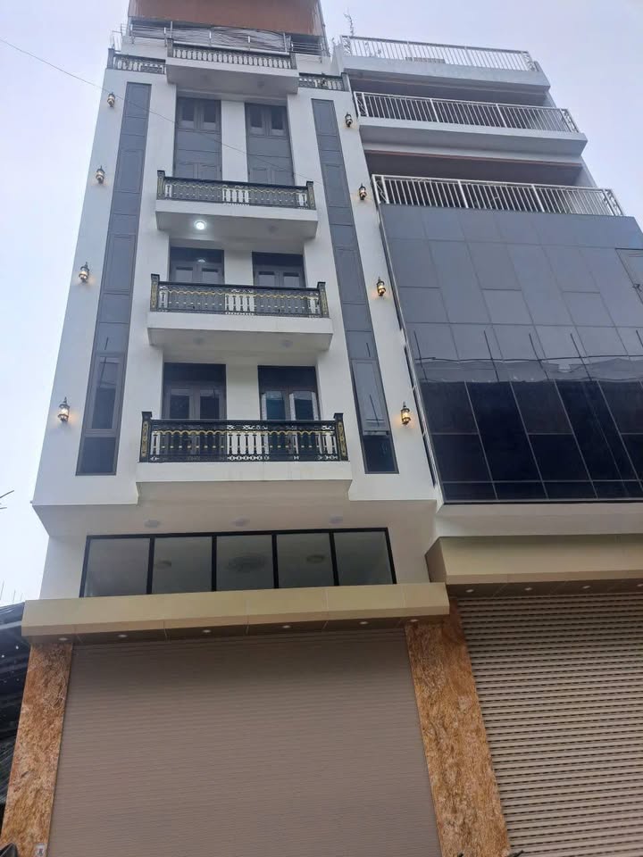 Nhà phố Lê Lợi, Hà Đông 55m² giá 12 tỷ - Full nội thất cao cấp!