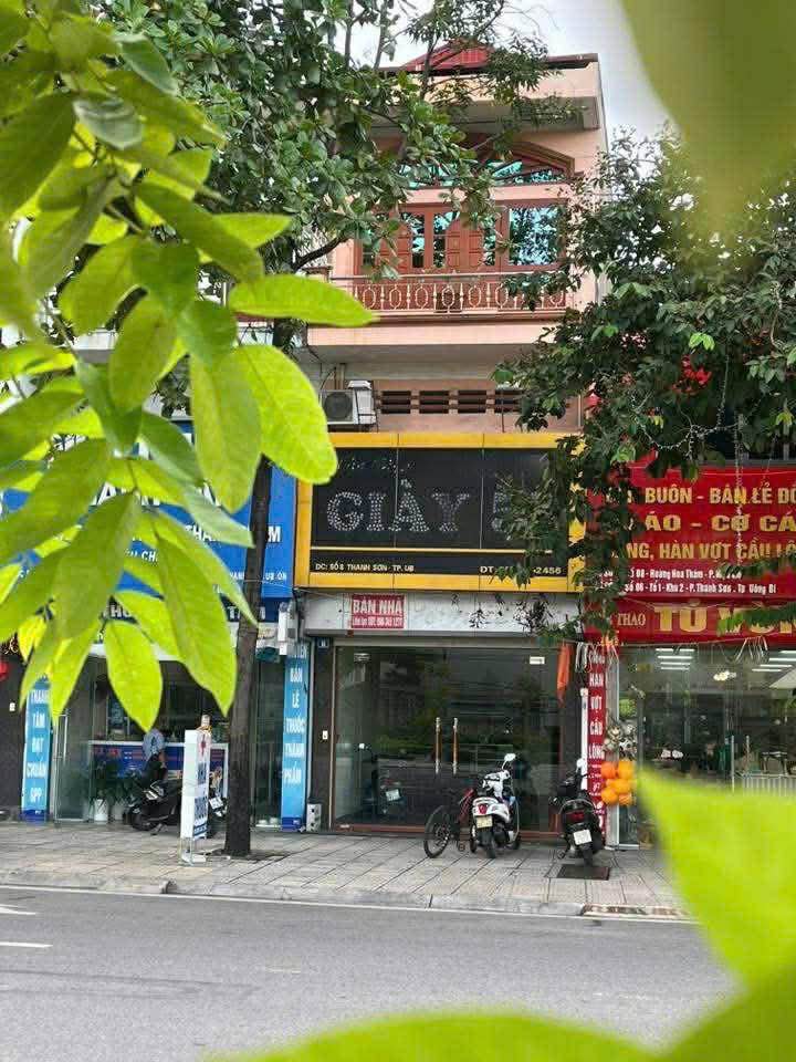 Nhà góc phố Trần Nhân Tông, Hạ Long 112m² giá 7 tỷ - Kinh doanh đắc địa!