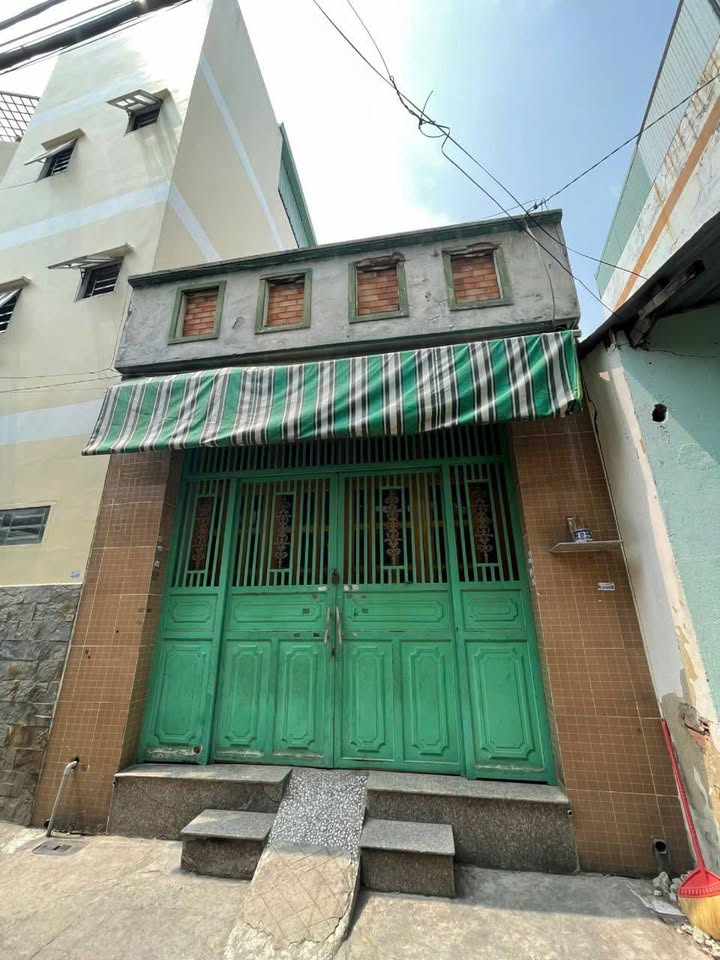 Nhà bán hẻm Huỳnh Văn Gấm, Tân Phú 52m² giá 4.5 tỷ - Vị trí đắc địa gần Big C