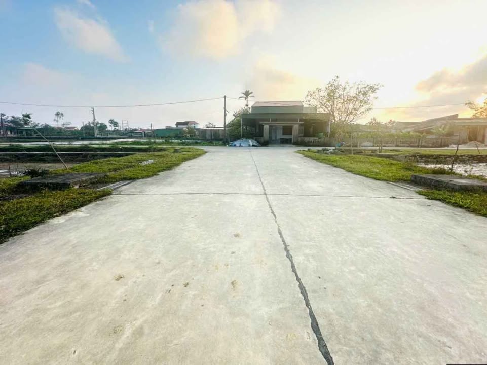 Đất nền Sâm Lộc, Can Lộc 144m² giá 2.1 tỷ - Đường rộng, vị trí đắc địa!