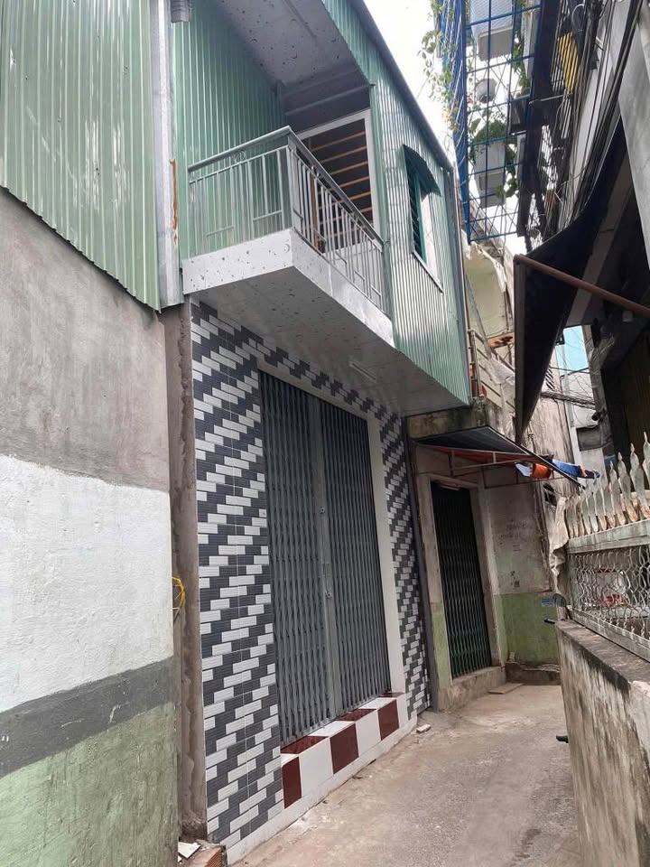 Nhà thuê nguyên căn tại Phường Mỹ Long, Long Xuyên 2 triệu/tháng - An ninh tốt, gần phố đi bộ!