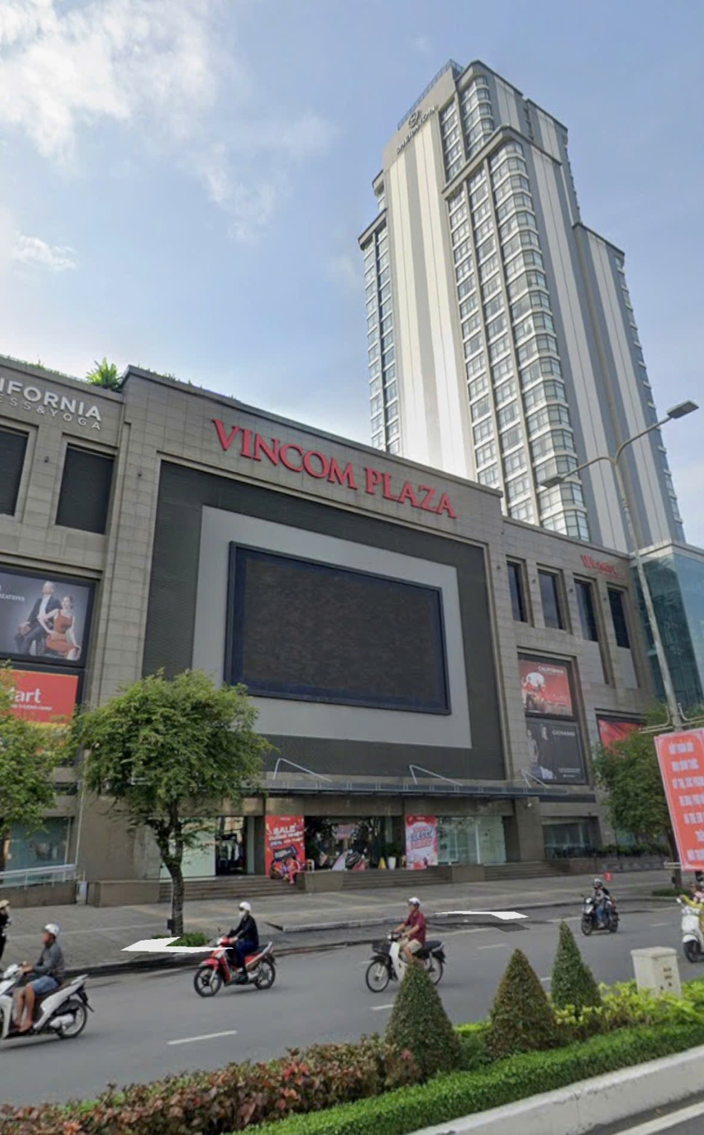 Nhà mặt tiền đường 30 tháng 4, Cần Thơ, 210m² - Vị trí đắc địa, cho thuê gấp!