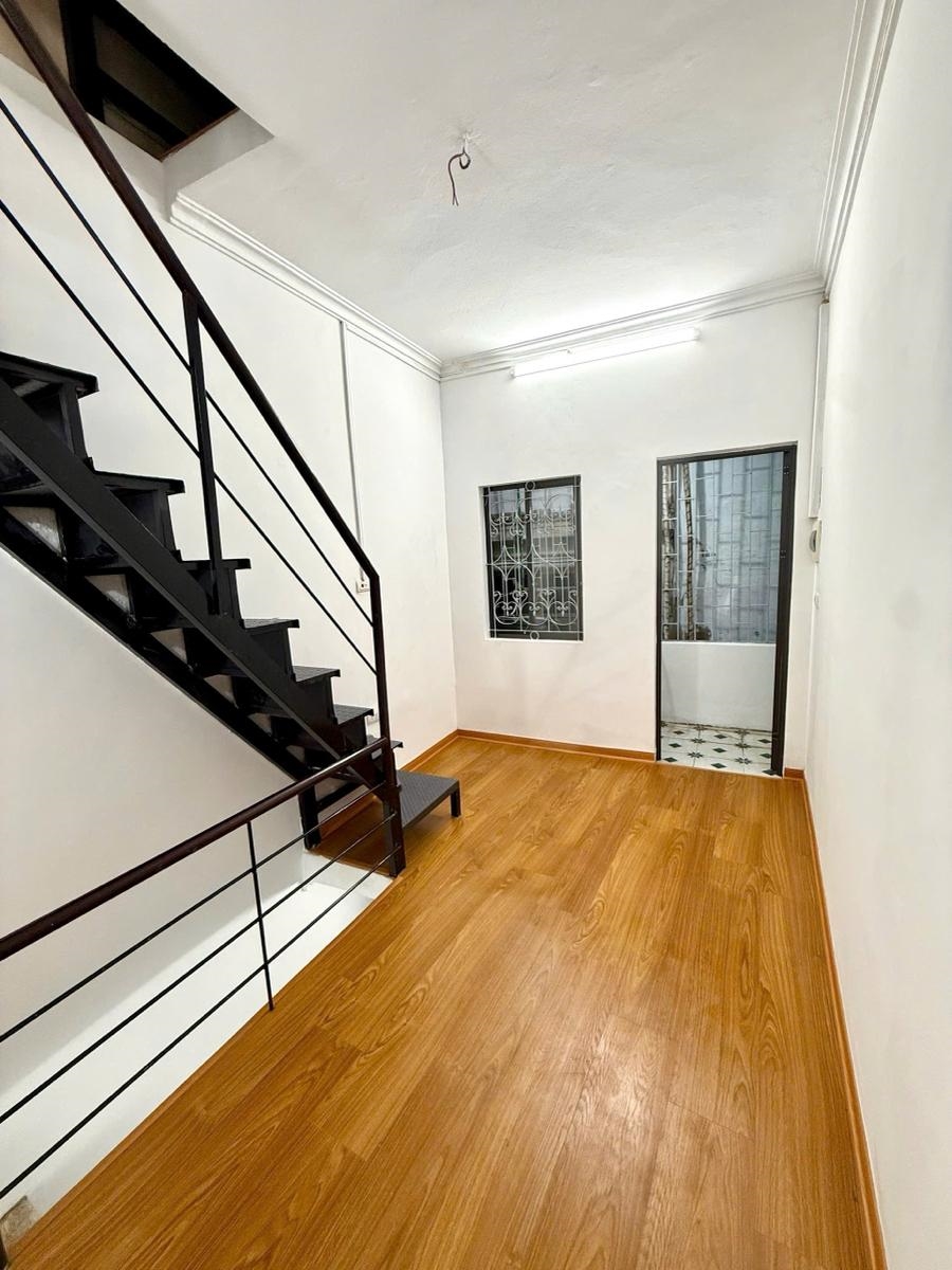 Nhà phố Chợ Khâm Thiên Đống Đa 23.22m² giá 3.55 tỷ - Căn hiếm tầm tiền!