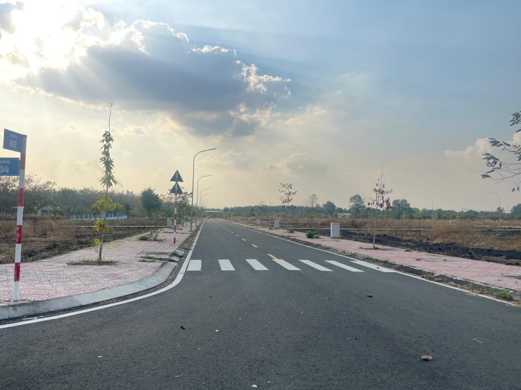 Đất nền khu dân cư Ngọc Điền Phát Bình Long 218,8m² giá 2.28 tỷ - Sổ hồng đầy đủ