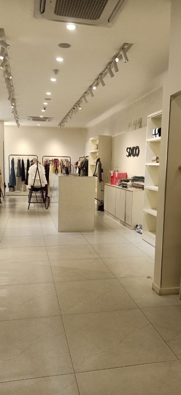 Cho thuê mặt bằng mặt tiền Trường Chinh - 180m² - Kinh doanh sầm uất!