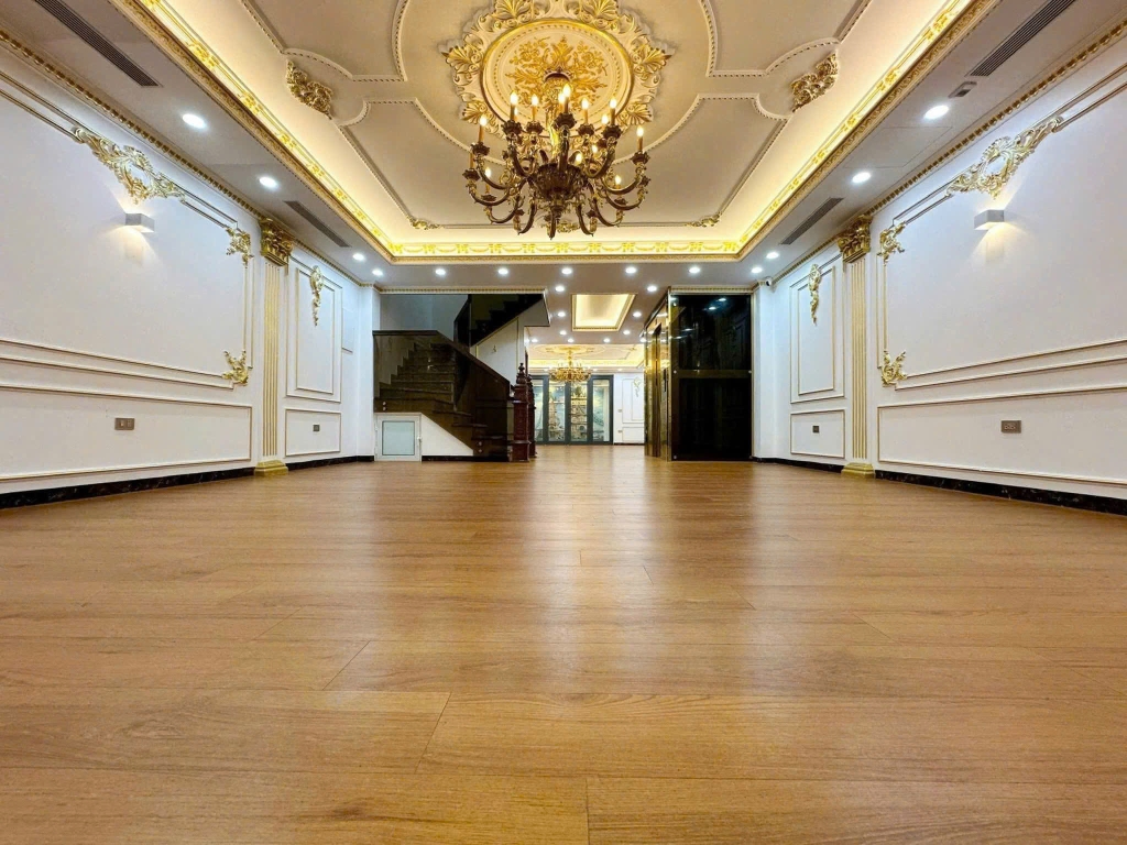 Biệt thự Văn Phú Hà Đông 220m² giá 35.9 tỷ - Không gian sống đẳng cấp