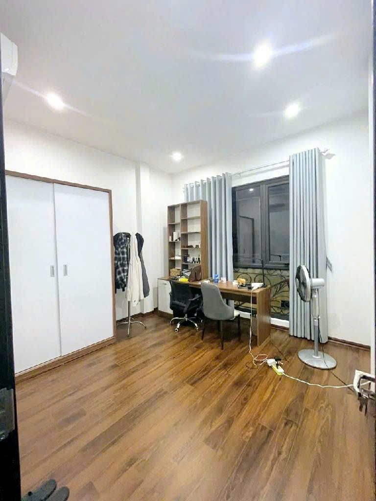 Bán nhà Ba Đình 50m² giá 17.2 tỷ - Thiết kế 6 tầng thang máy cực kỳ hiện đại!