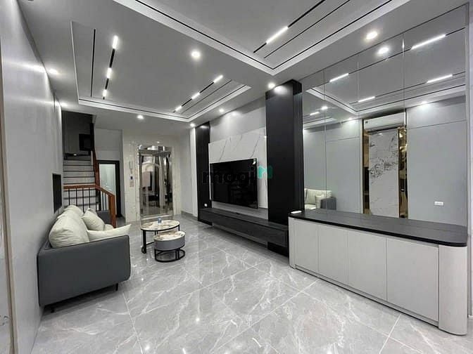 Nhà đẹp Ngọc Lâm, Long Biên 50m² giá 14 tỷ - Sẵn sàng vào ở ngay!