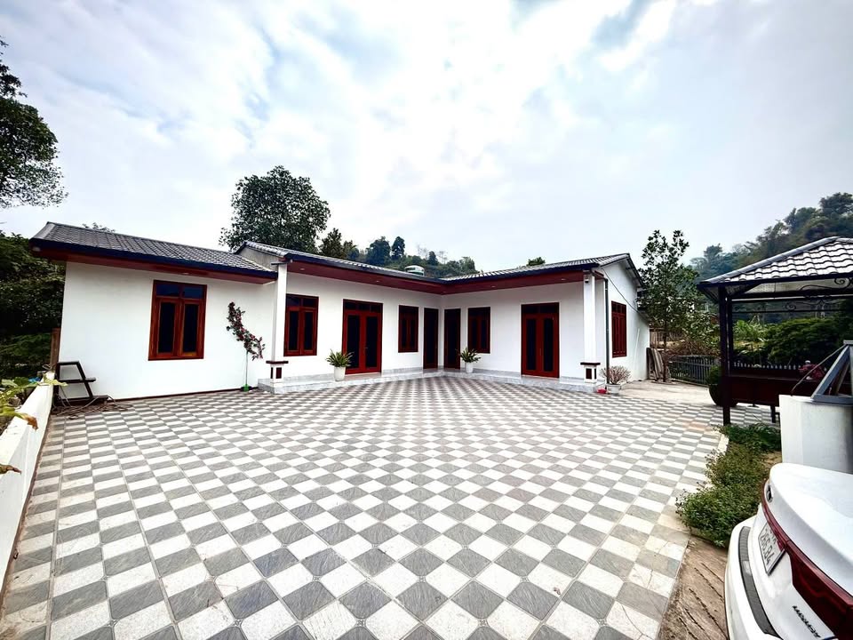 Nhà vườn đẹp tại Cam Đường, Lào Cai 950m² giá 2.49 tỷ - Đón Tết an lành!