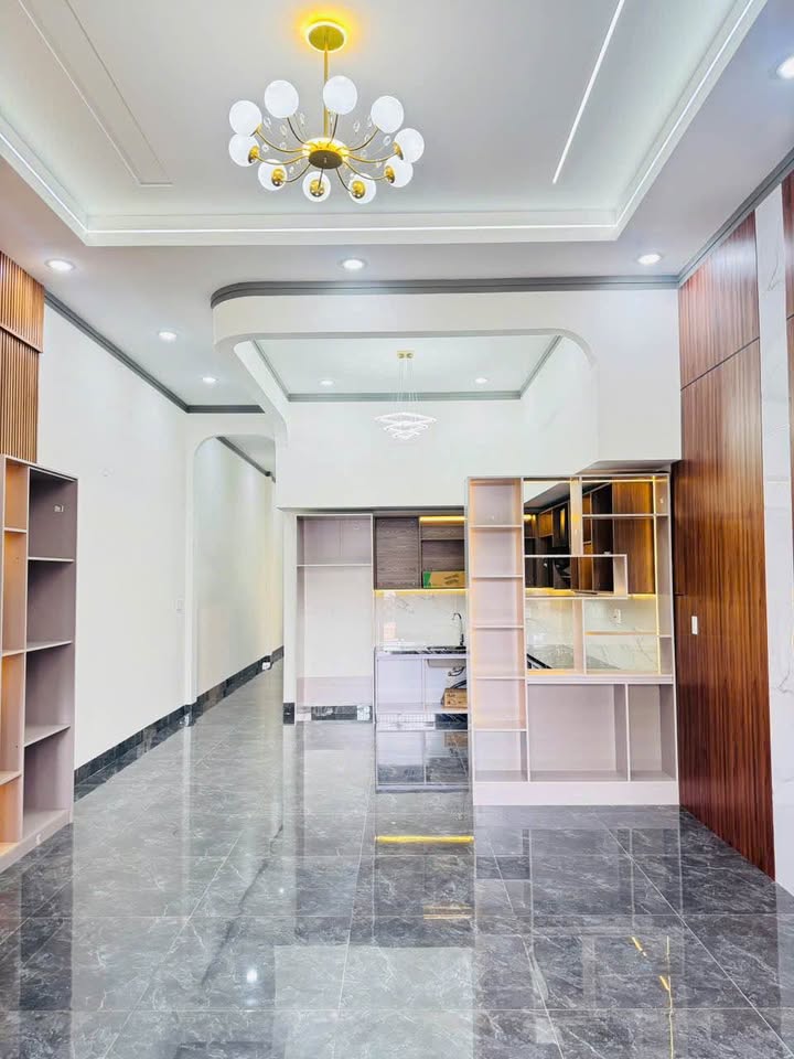 Nhà đẹp Phường Thắng Lợi, Pleiku 50m² giá 2 tỷ - Full nội thất, vào ở ngay!