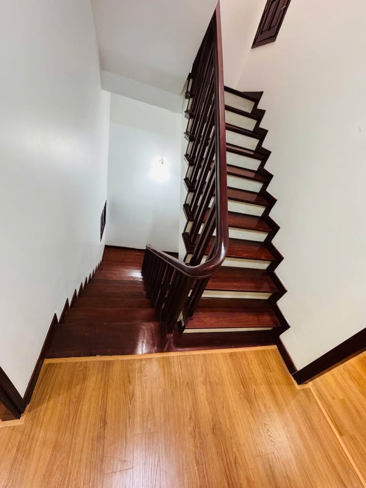 Nhà riêng Hồng Tiến, Long Biên 60m² giá thỏa thuận - Sẵn sàng vào ở ngay!