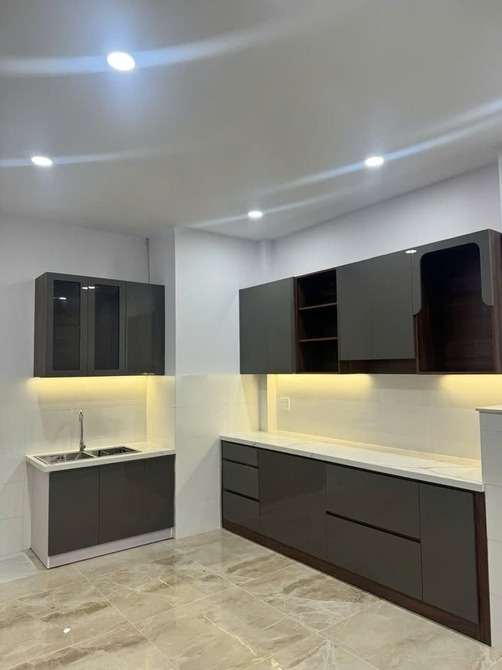 Bán nhà mặt tiền Trần Nguyên Hãn Tân Tiến 113m² giá 25.5 tỷ - Đầu tư sinh lời ngay!