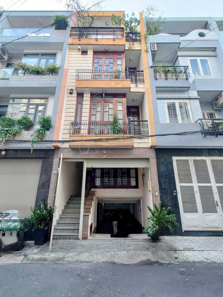 FrontHouse Hoa Lan, Phú Nhuận 50m² giá 16.5 tỷ - Đầu tư sinh lời ngay!