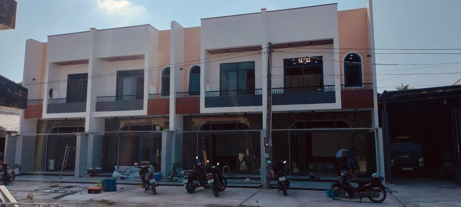 Nhà phố Xã Tập Ngãi, Huyện Tiểu Cần, 85m² giá 1.5 tỷ - Sổ đỏ chính chủ