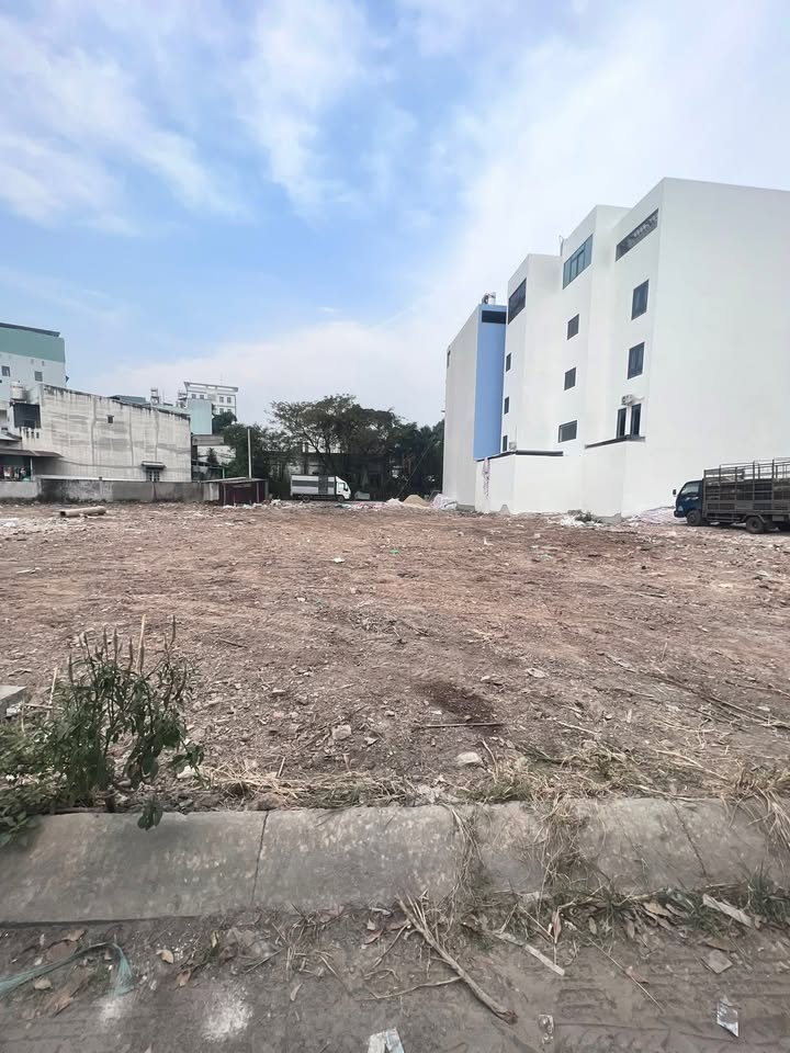 Bán lô đất mặt tiền đường TCH25, Quận 12, 100m² giá 7.5 tỷ - Vị trí vàng để đầu tư!