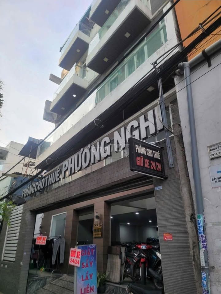 Căn hộ dịch vụ tại hẻm 333/2 Đinh Bộ Lĩnh, Bình Thạnh 140m² giá 2x tỷ - Đầu tư sinh lời ngay!