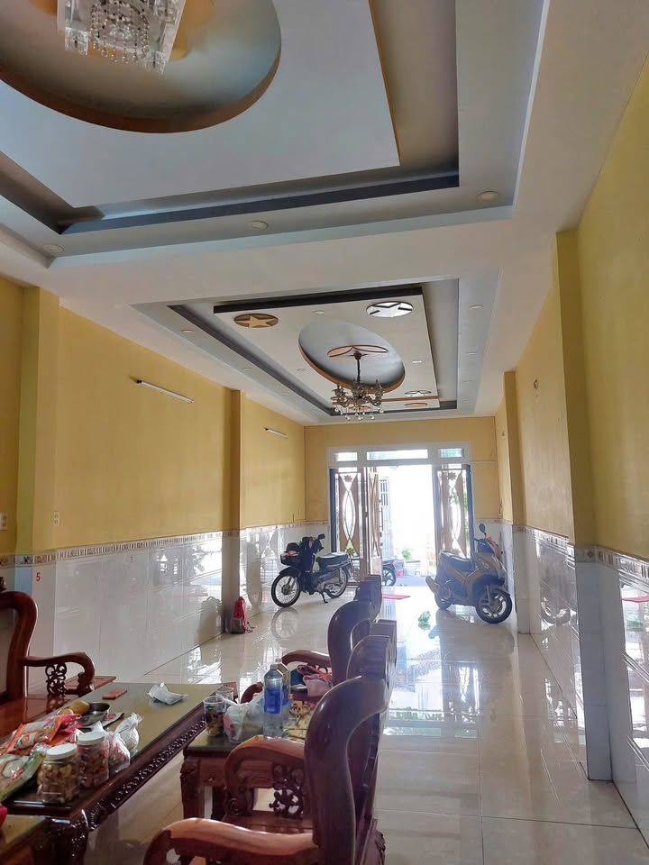 Nhà riêng Cư Xá Phú Lâm B, Quận 6, 100m² giá thỏa thuận - Khu đáng sống!