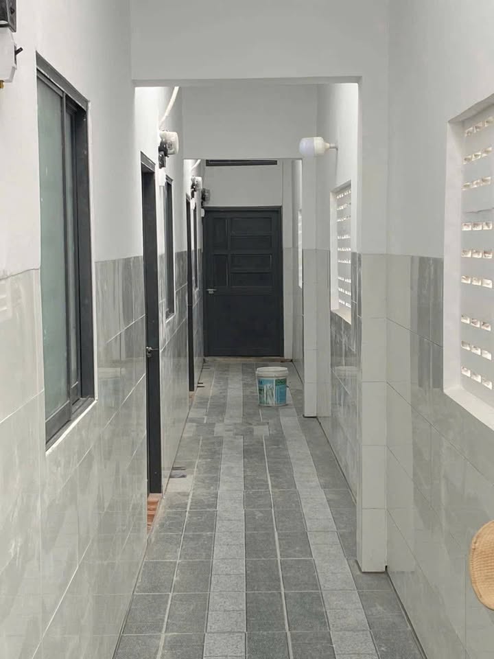 Phòng trọ cho thuê tại Võ Văn Kiệt, 28m² chỉ 2.3 triệu - Gần Lotte