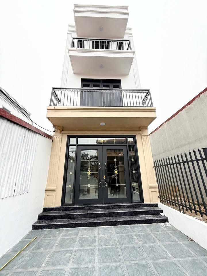 Nhà 3 tầng đường Khòn Phổ, phường Đông Kinh, 75m² giá 3 tỷ - Chính chủ bán gấp!