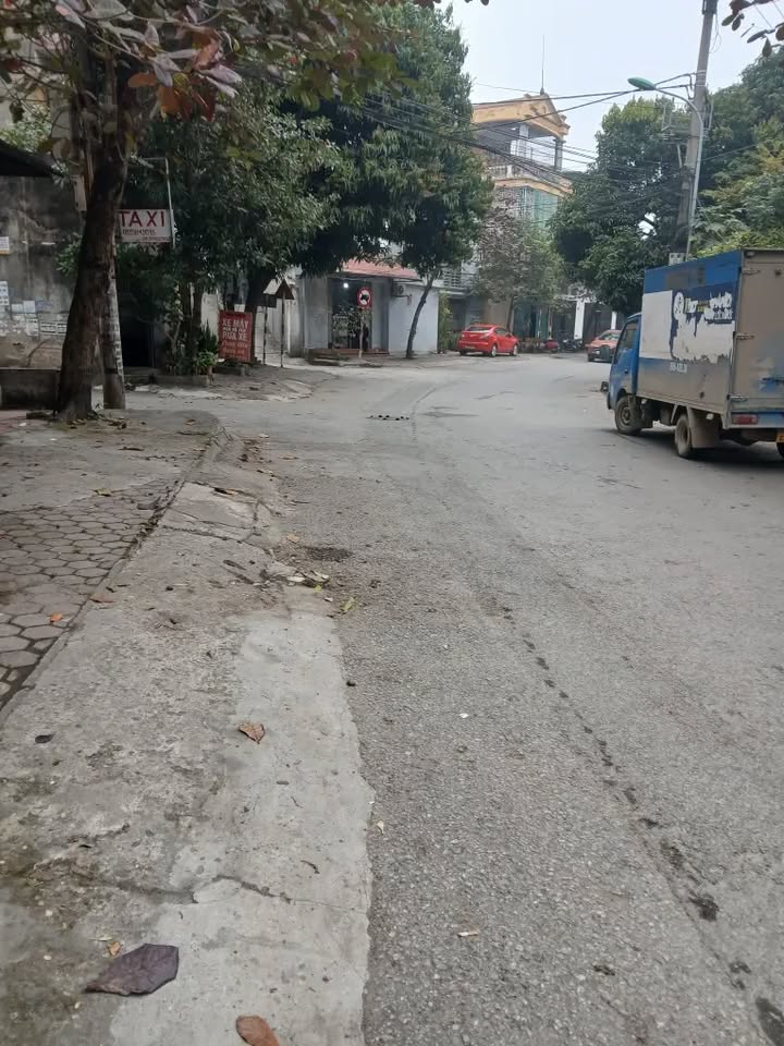 Đất thổ cư 76m² Trục chính Đồi Cam, Tam Dương, Vĩnh Phúc giá 3 tỷ - Đầu tư sinh lời!