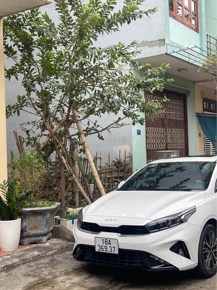 Đất mặt đường Đường 10, Phường Lộc Vượng, 67m² - Cần bán gấp giá chỉ 2.69 tỷ!