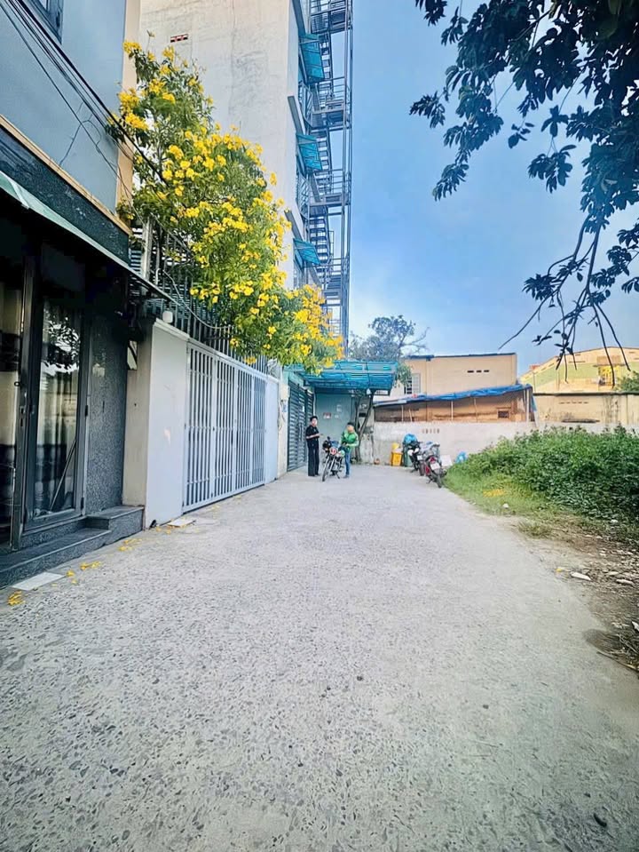 Đất nền đường An Phú Đông 9 quận 12, 77.6m² chỉ 4.2 tỷ - Sổ hồng chính chủ!