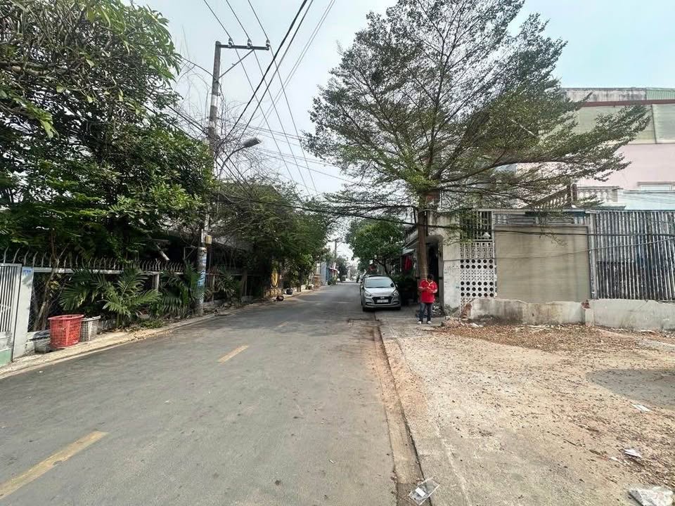 Đất nền mặt tiền đường HT26, Quận 12, 69m² giá 5.999 tỷ - Tiện xây mới!