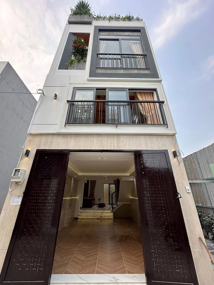 Nhà phố Thạnh Lộc 37, Quận 12, 50m² giá 6 tỷ - Thiết kế hiện đại, sẵn sàng vào ở!