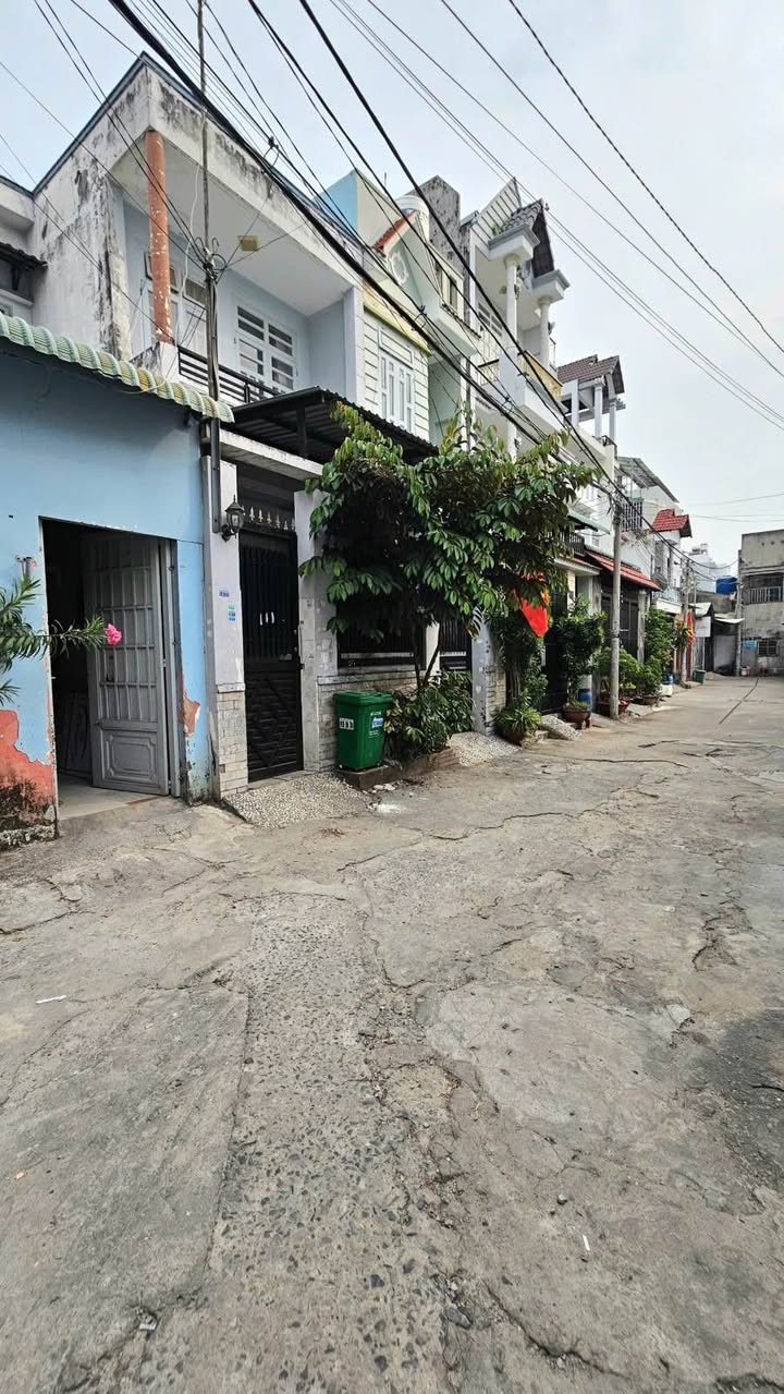 Nhà 2 mặt tiền xe hơi Thới An, Quận 12, 55m² giá 4.6 tỷ - Cơ hội đầu tư tuyệt vời!