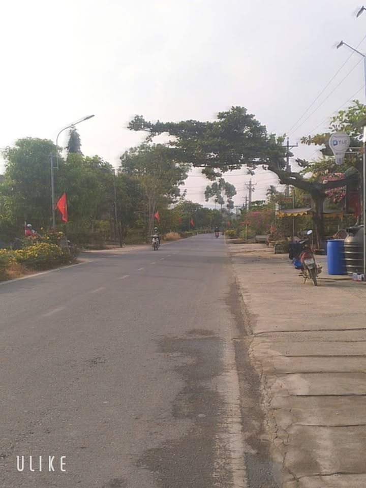 Đất nền mặt tiền đường 725, Đạ Tẻh, 672m² giá 1.8 tỷ - Cơ hội đầu tư tuyệt vời!