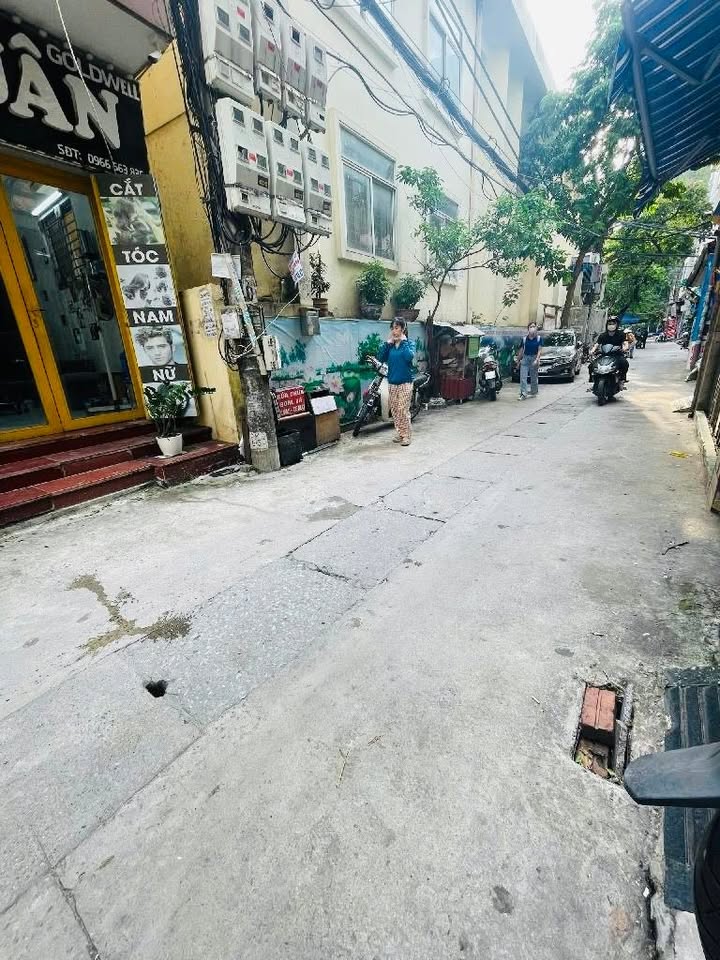 Nhà riêng Dương Quảng Hàm, Cầu Giấy 56m² giá thỏa thuận - Kinh doanh đỉnh cao!