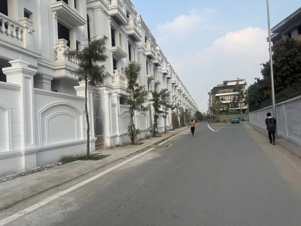Đất Tư Đình A38 quận Long Biên 230m² giá 53 tỷ - Đầu tư sinh lời ngay!
