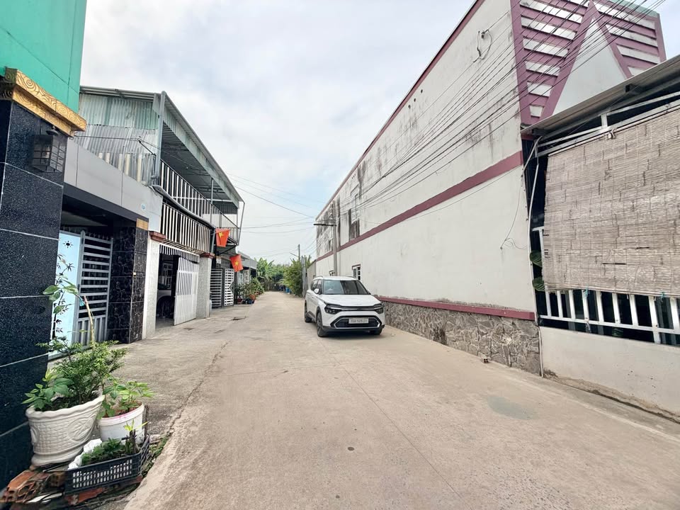 Nhà đẹp gác lửng Gò Dầu 165m² giá 1.4 tỷ - Sẵn sàng vào ở ngay!