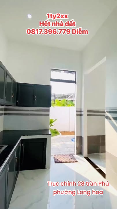 Nhà phố Long Hải, Phường Long Hoa, 90m² giá chỉ 1.29 tỷ - Kinh doanh thuận lợi!