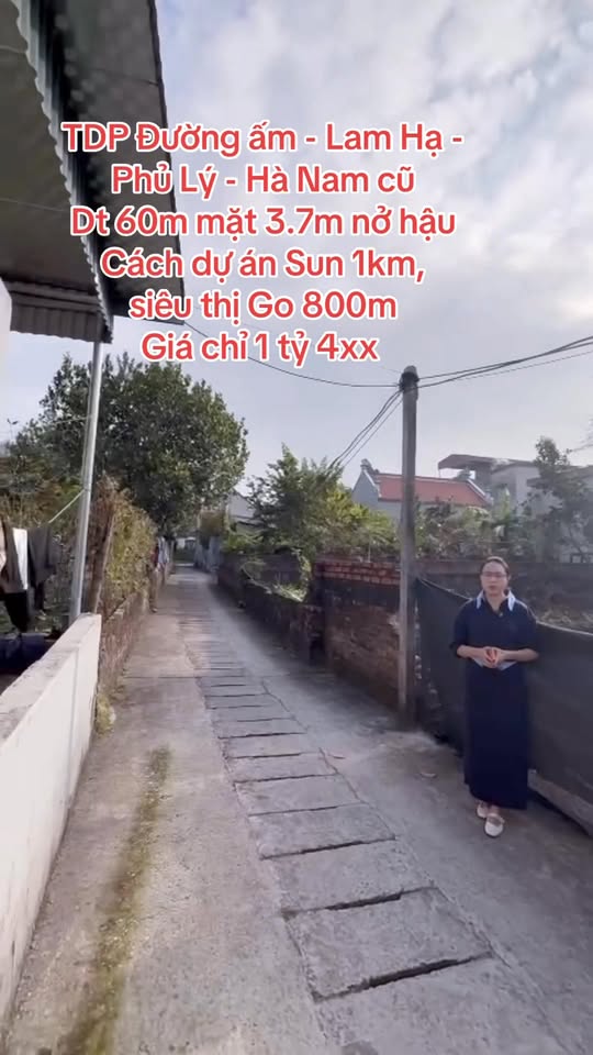 Nhà riêng Phường Lam Hạ 60m² giá 1.4 tỷ - Sổ đỏ chính chủ, gần chợ!