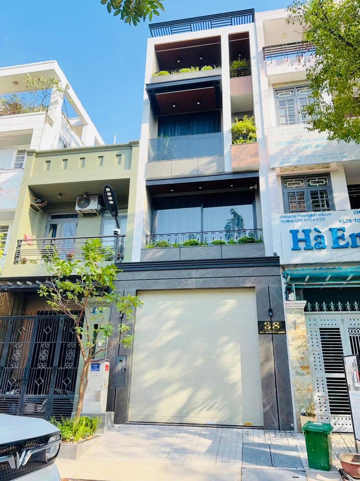 Nhà mặt tiền Tân Hưng Quận 7 76m² giá 21 tỷ - Full nội thất cao cấp