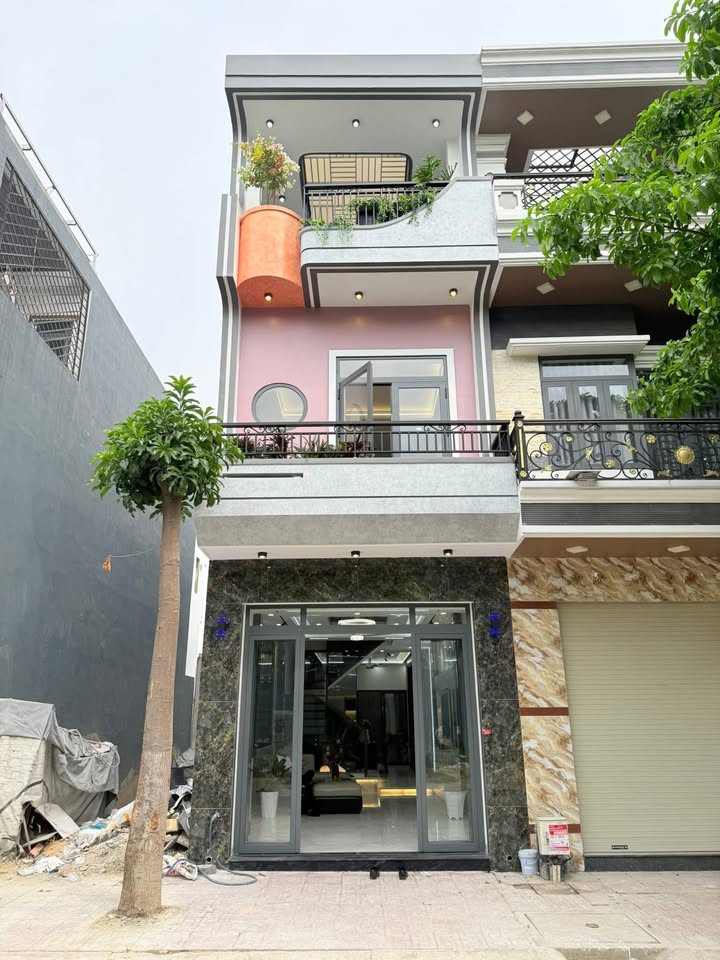 Nhà phố An Phú, TP HCM 68m² giá 4.7 tỷ - Thiết kế hiện đại, full nội thất!