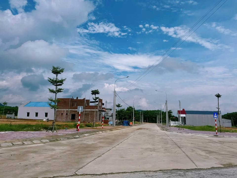 Đất tái định cư Chân Sơn 160m² giá thỏa thuận - Sổ đỏ giao dịch ngay!