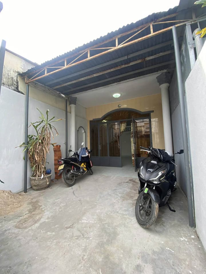 Nhà mặt tiền Nguyễn Trãi, Phan Thiết 80m² giá 2.9 tỷ - Vị trí đắc địa, hiếm có!