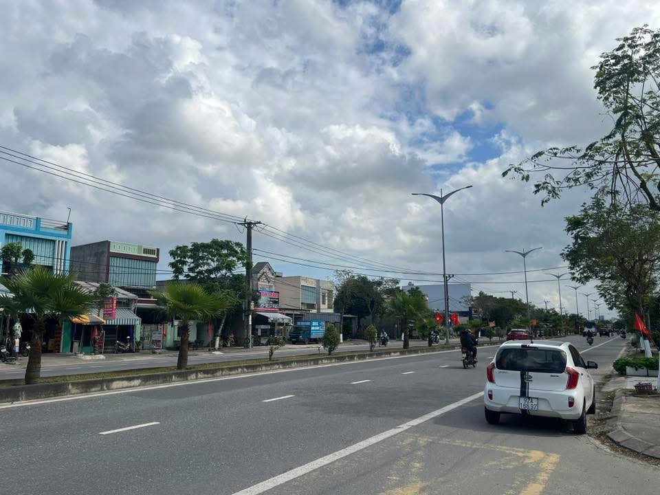 Bán đất mặt tiền Trần Thủ Độ, Điện Nam Đông, 277m² - Vị trí đắc địa, giá tốt!