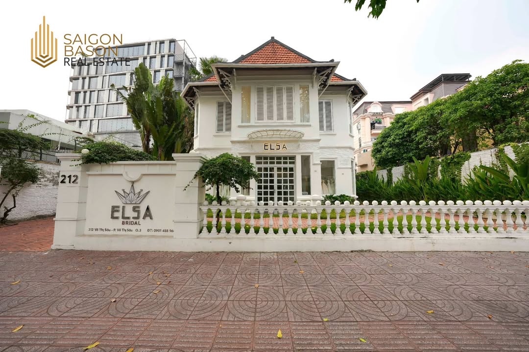 Biệt thự hạng sang Quận 3 - 527m² giá 290 tỷ - Địa thế đắc địa!