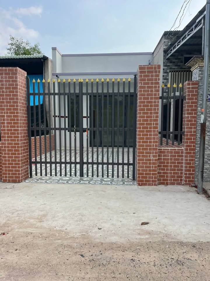 Nhà mới xây tại Phường Hắc Dịch 135m² giá 2 tỷ - Cơ hội đầu tư hấp dẫn!