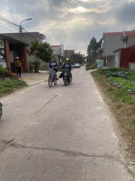 Đất nền trục chính Quỳnh Sơn, Tân An, 90m² giá 1.6 tỷ - Cơ hội đầu tư hấp dẫn!